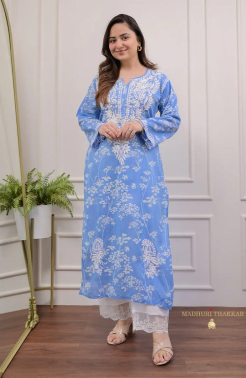 Chikankari outfits are the love of every woman
