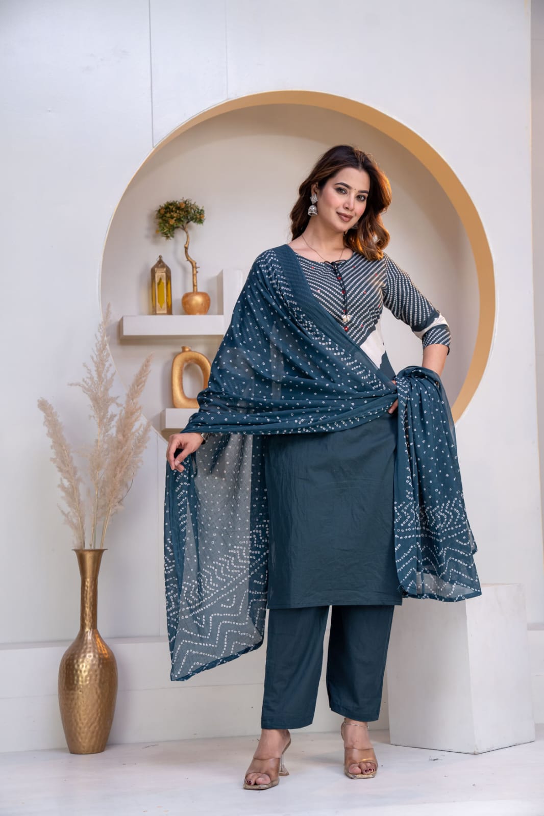 Discharge Printed suit set cotton Dupatta pant set for all day comfort 💖*