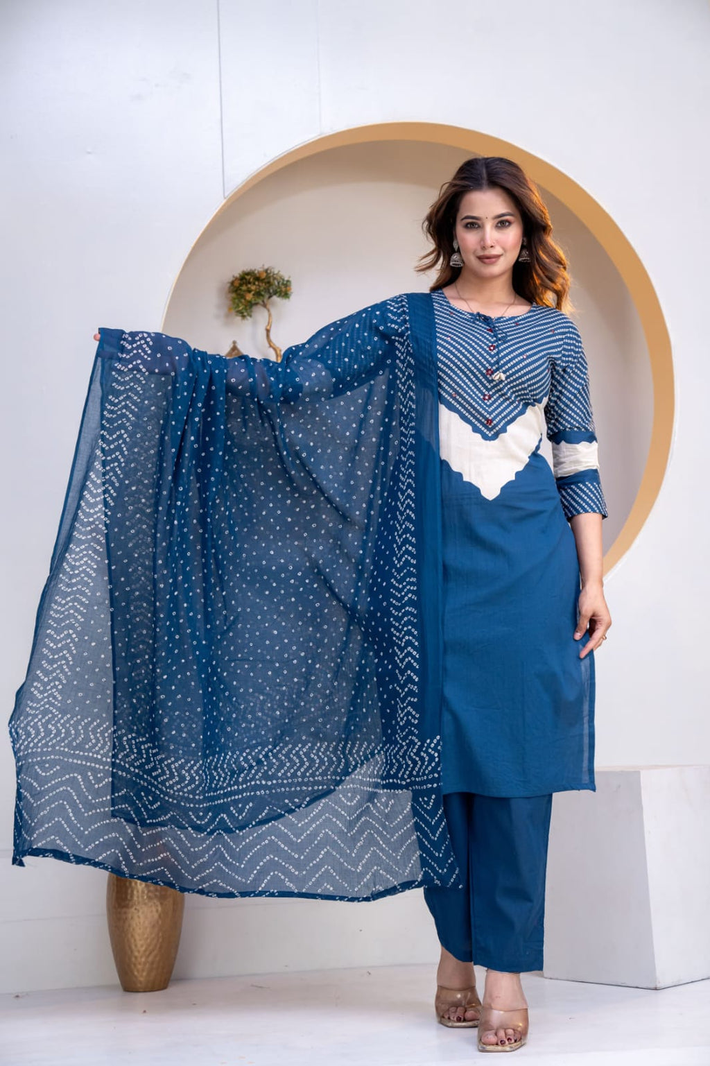 Discharge Printed suit set cotton Dupatta pant set for all day comfort 💖*