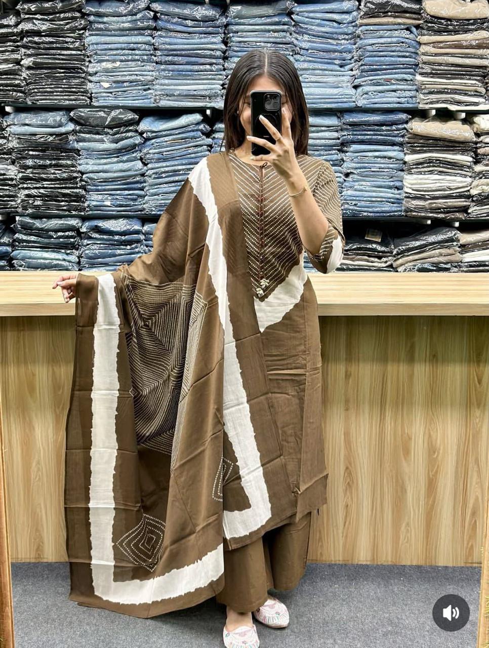 Discharge Printed suit set cotton Dupatta pant set for all day comfort 💖*